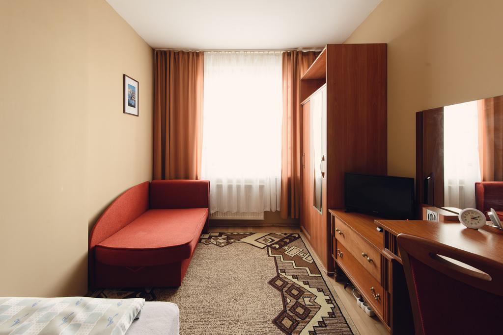 Pokoje Goscinne Akropol Poznań Exterior foto